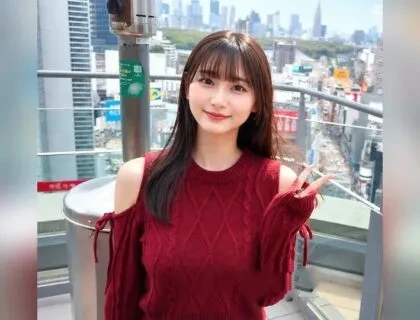 Cô gái 19 tuổi sở hữu vẻ đẹp thuần khiết